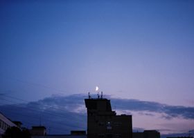 Echo Chamber: Blue Hour Residency